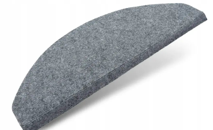 Co na schody wewnętrzne? Najlepsze materiały i ich wady