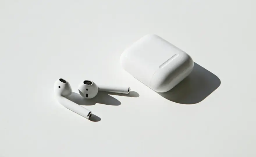 Słuchawki jak AirPods – tanie alternatywy z lepszymi funkcjami