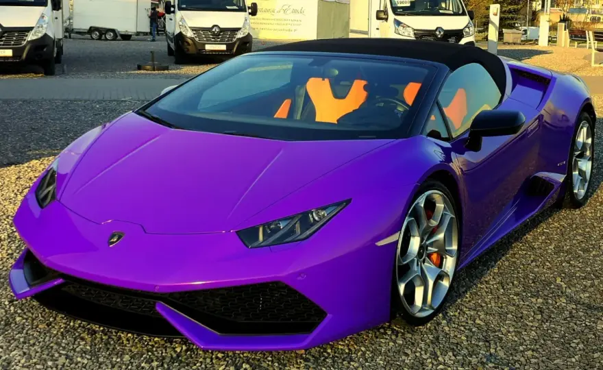 Ile kosztuje wypożyczenie lamborghini huracan? Odkryj ceny i warunki