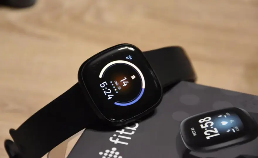 Fitbit Versa 3 recenzja: co musisz wiedzieć przed zakupem smartwatcha