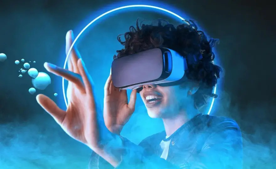 Jak oglądać filmy VR na telefonie i cieszyć się wrażeniami 3D