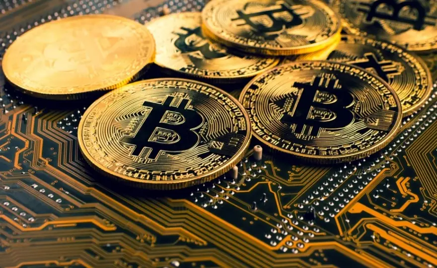 Jak zacząć przygodę z bitcoinem i kryptowalutami