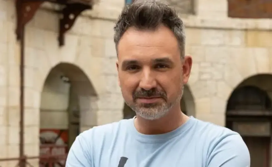 Ile lat ma Mateusz Ziółko? Poznaj wiek popularnego wokalisty