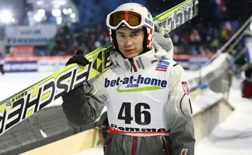 Ile lat ma Kamil Stoch? Sprawdź, ile skoczek ma lat i jego kariera