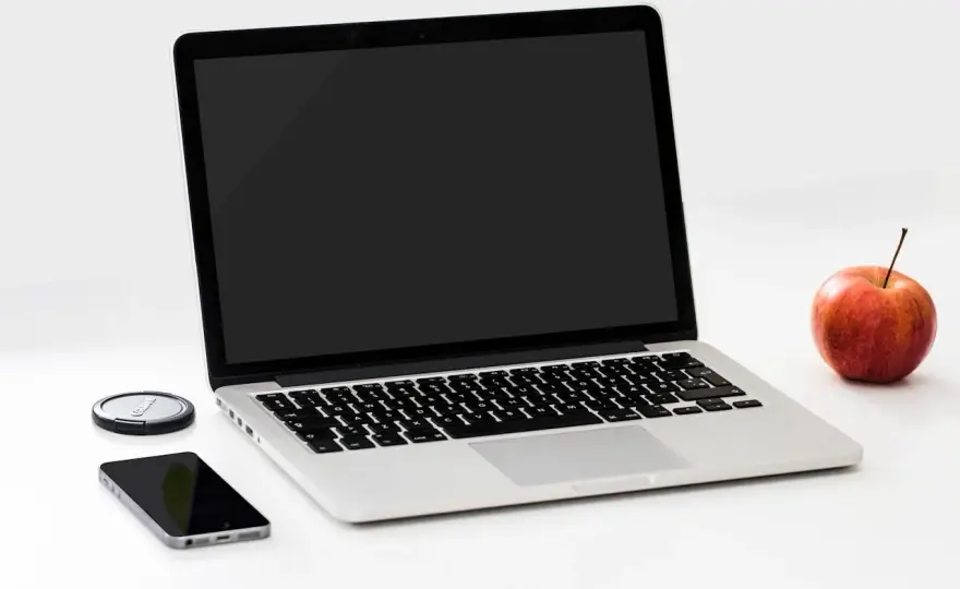Jak dbać o laptopa? 9 praktycznych wskazówek