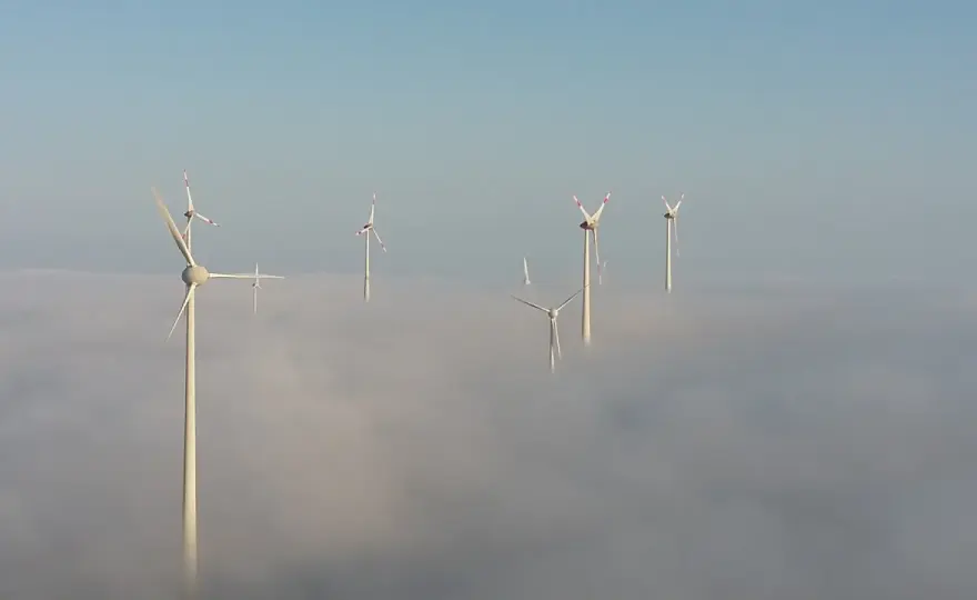 Szkolenia GWO - przewodnik po kursach i szkoleniach wiatrowych