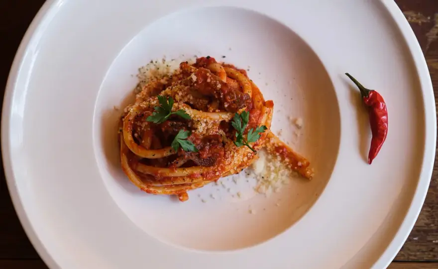 Spaghetti amatriciana przepis - prosta receptura na wyjątkowy smak