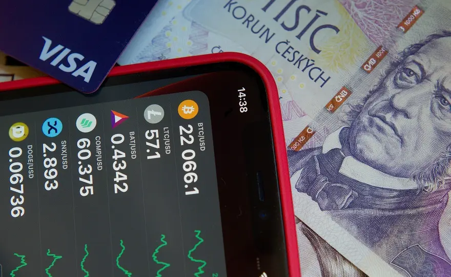 Darmowe kryptowaluty a podatki - Jak rozliczyć zyski z AirDropów i bounty