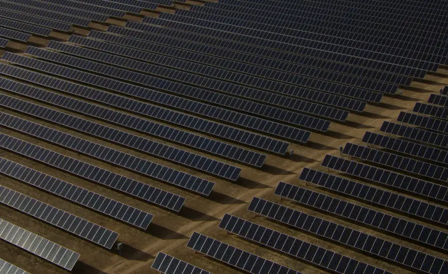 Gadżety zasilane energią słoneczną dla graczy: krok w stronę zrównoważonego rozwoju