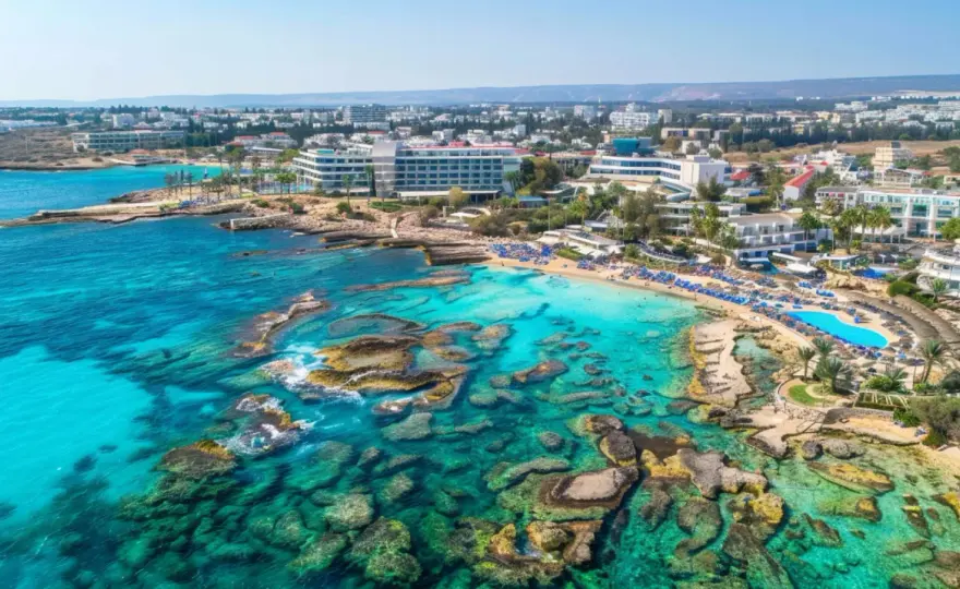 Atrakcje turystyczne w Ayia Napa na Cyprze - Co robić na wakacjach