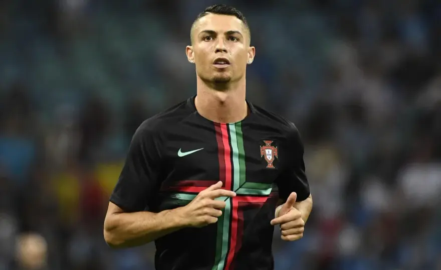 Życie prywatne Cristiano Ronaldo: kim są jego dzieci, żona i ile zarabia