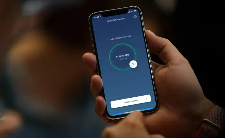 Jak ustawić VPN na iPhone i zwiększyć swoją prywatność w sieci