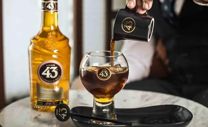 Likier 43 drink – odkryj sekrety smaku i najlepsze przepisy na koktajle