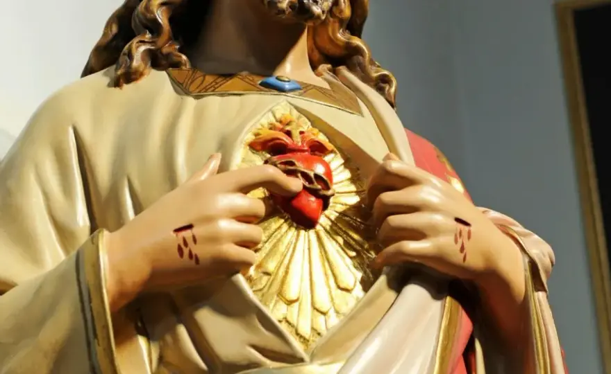 Herz-Jesu-Verehrung: Was sie wirklich bedeutet & wie sie heute lebt