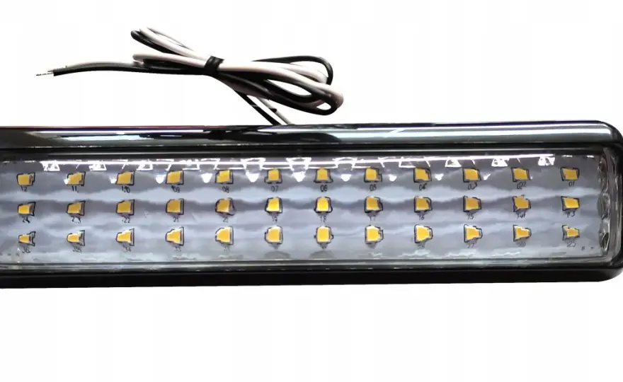 Lampy LED do kabin lakierniczych - Jak wybrać i rozmieścić?