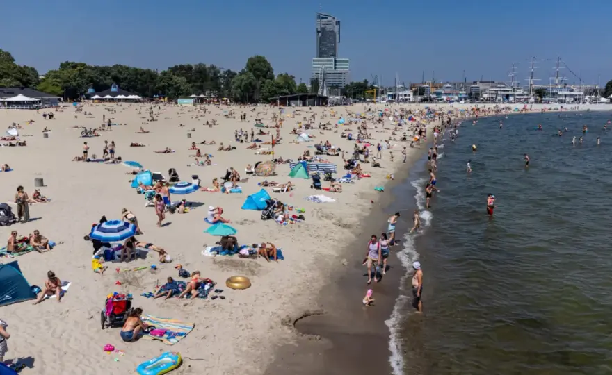 Miejscowości koło Gdyni - Które wybrać na plażę, a które do życia?