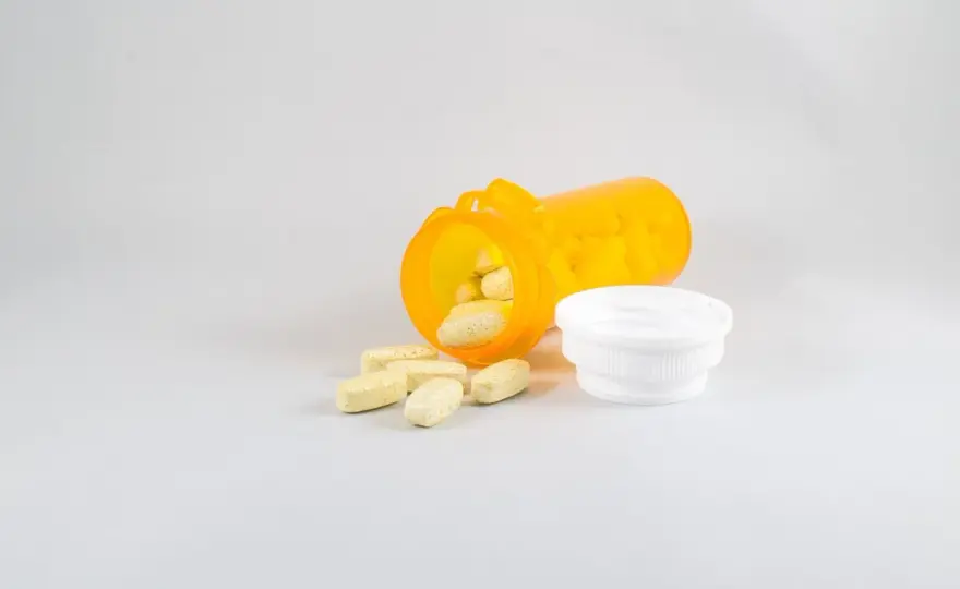 Brilique (ticagrelor) - Dawkowanie, interakcje i bezpieczeństwo