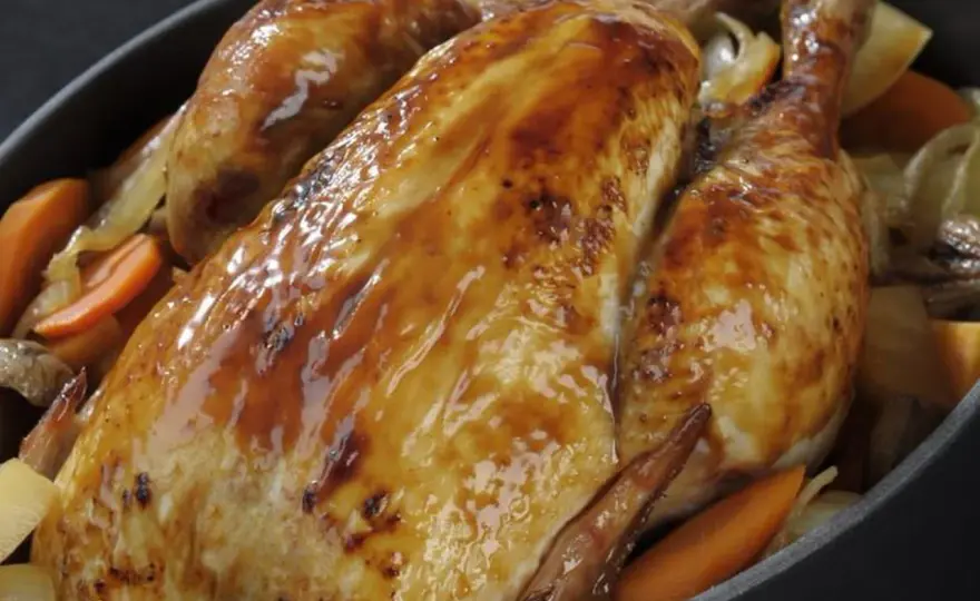 Quel vin avec un poulet rôti ? Les accords qui marchent vraiment