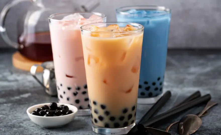 Jaka herbata do bubble tea? Odkryj najlepsze smaki i przepisy