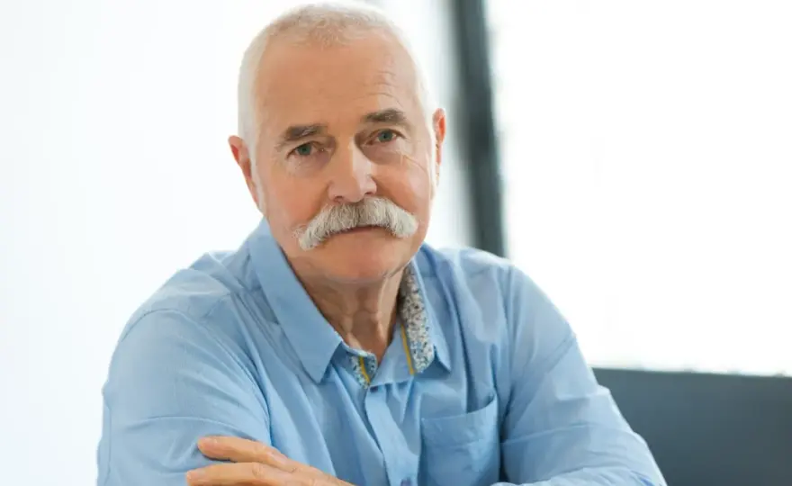 Znaczenie imienia Andrzej: pochodzenie, cechy, patron i imieniny