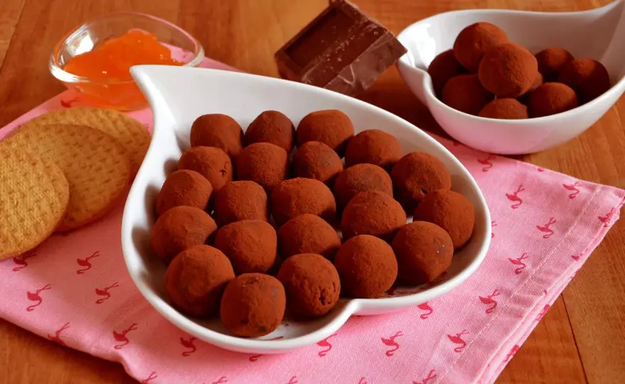 Bon bon al cioccolato e panna, la ricetta gelata