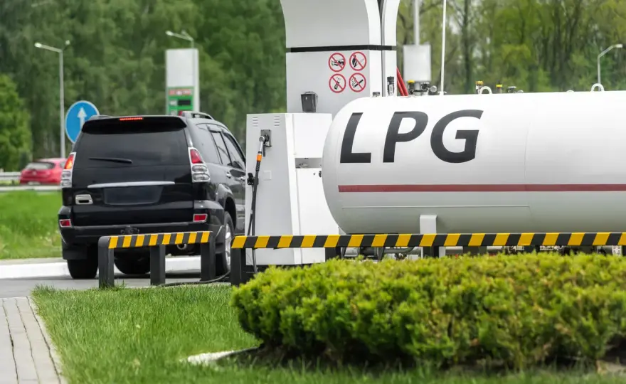 Diesel czy LPG – który wybór jest tańszy i bardziej opłacalny?