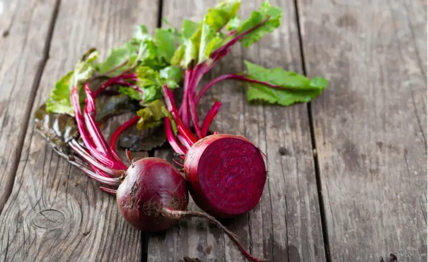 Rohe Rote Bete - wann roh sinnvoll ist und wann besser gegart