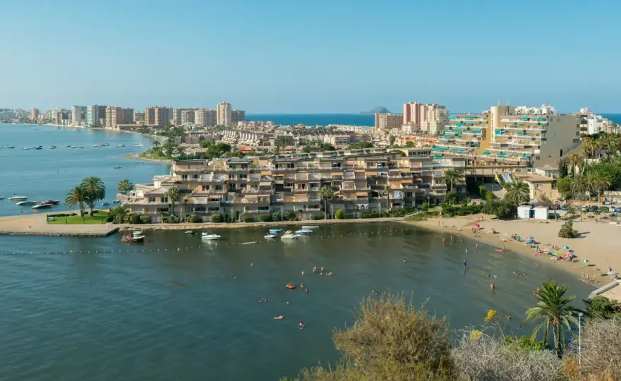 La Manga - Dwa morza, jeden kurort? Zaplanuj idealny urlop!