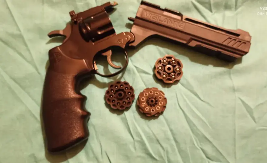 Crosman Vigilante CO2 - Czy to rewolwer dla Ciebie? Recenzja
