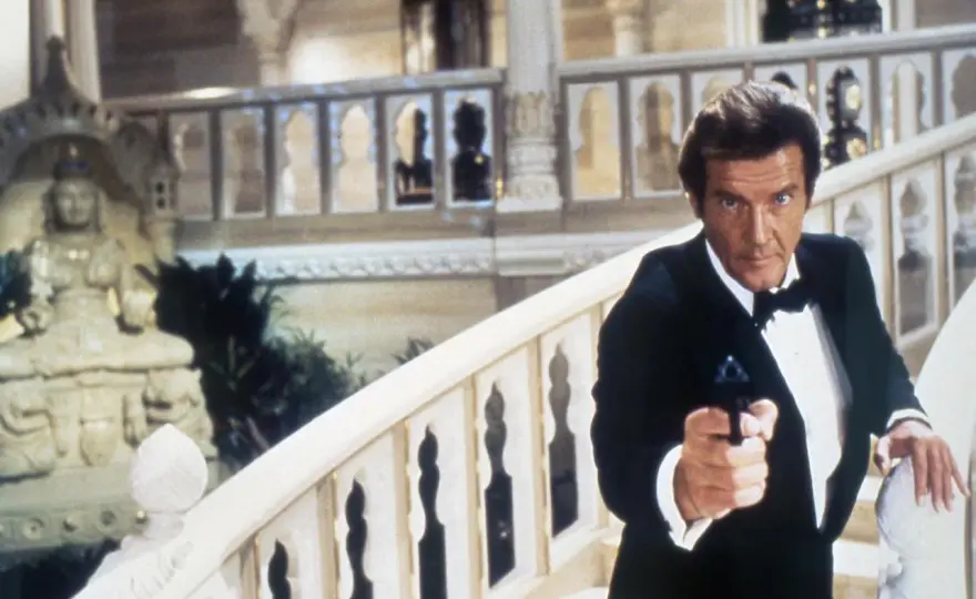 Ile żon miał Roger Moore? - Poznaj historię jego 4 małżeństw i dzieci