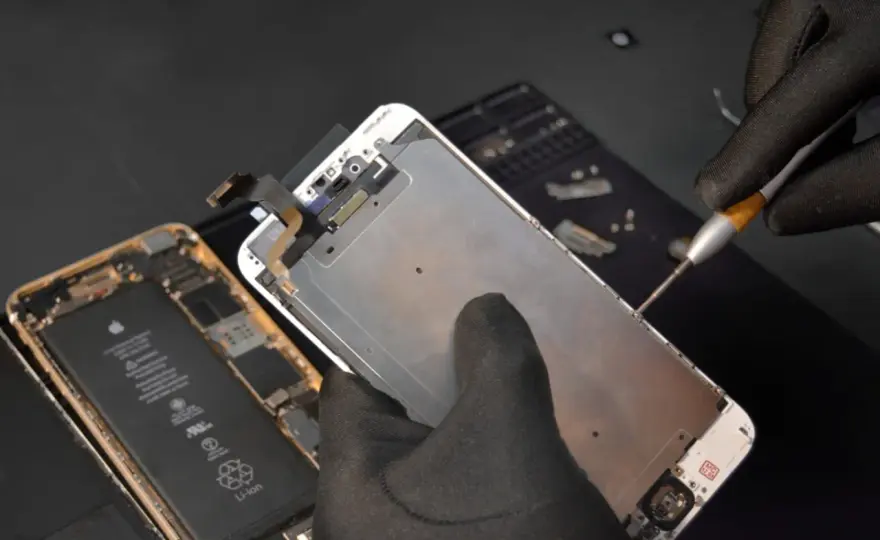 Jak przygotować iPhone'a do sprzedaży? Sprzedaj bez problemów!