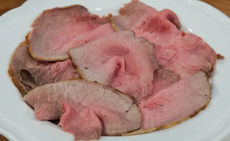 Roast beef perfetto - La guida definitiva per cuocerlo a puntino
