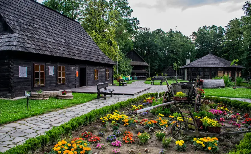 Skansen wsi pszczyńskiej: Odkryj fascynującą historię i atrakcje