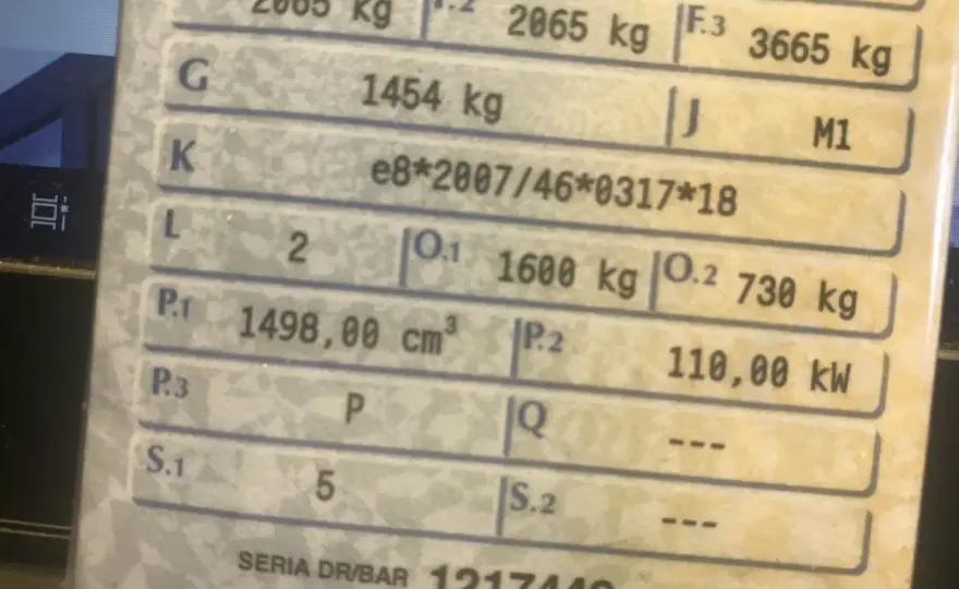 Dopuszczalna masa całkowita (DMC) - Co oznacza pole F.2 w dowodzie?