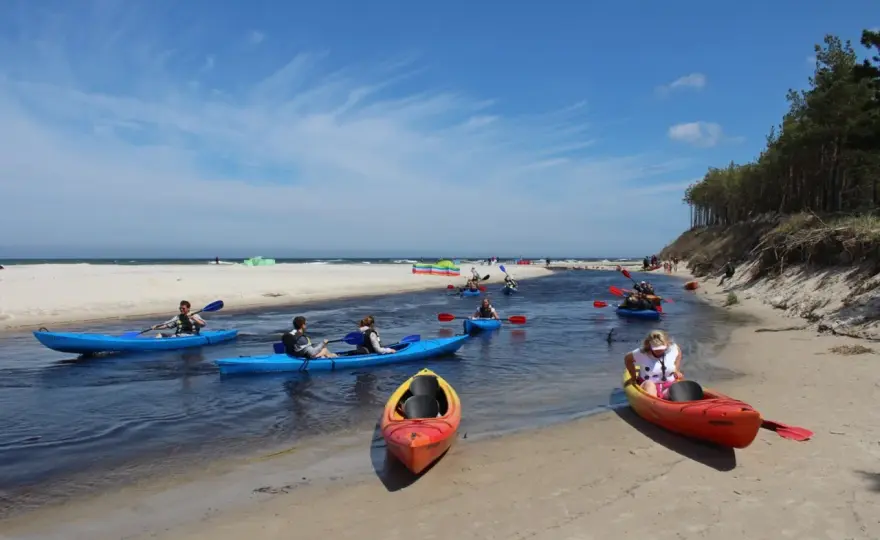Piaśnica Dębki - spacer, kajak i plaża nad Bałtykiem