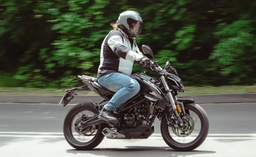 Jaki motor na kat. B? Nie tylko 125 cm3! Wybierz mądrze