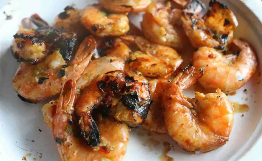 Crevettes BBQ parfaites - Le secret d'une cuisson juteuse
