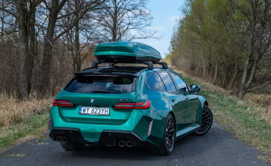 BMW M5 Touring - 727 KM w kombi? Czy to ma sens?