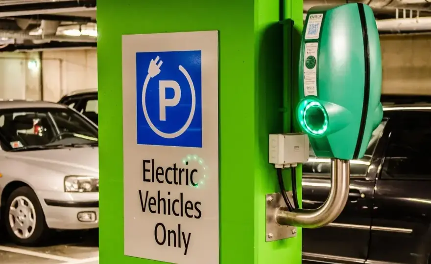 Ładowanie elektryka - Ile kosztuje? Prawda o rachunkach!