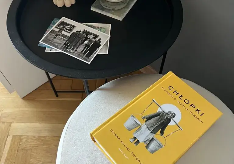 Chłopki książka recenzja: Czy warto poznać historię naszych babek?