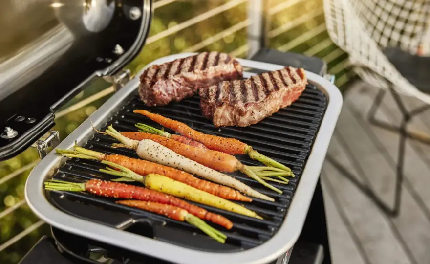 Grill - przepisy i triki na idealne dania z rusztu!