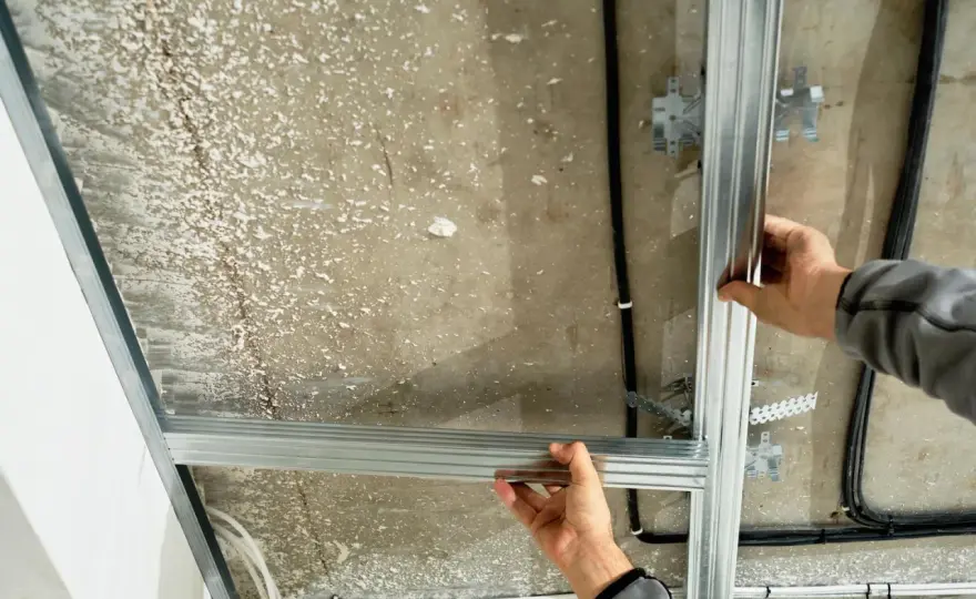 Łączenie profili aluminiowych - która metoda dla Twojego projektu?