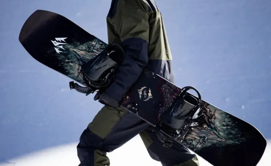 Pokrowiec na snowboard - Jak dobrać rozmiar i nie popełnić błędu?