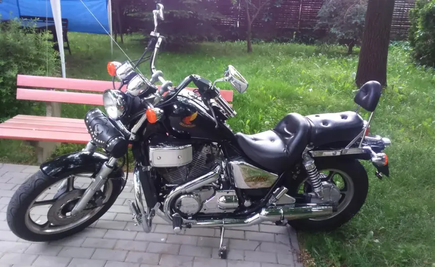 Honda Shadow 750 dane techniczne i różnice wersji