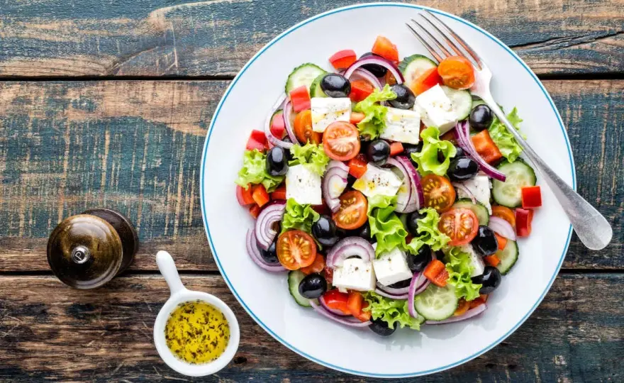Salade Grecque Traditionnelle - La Vraie Recette Simple