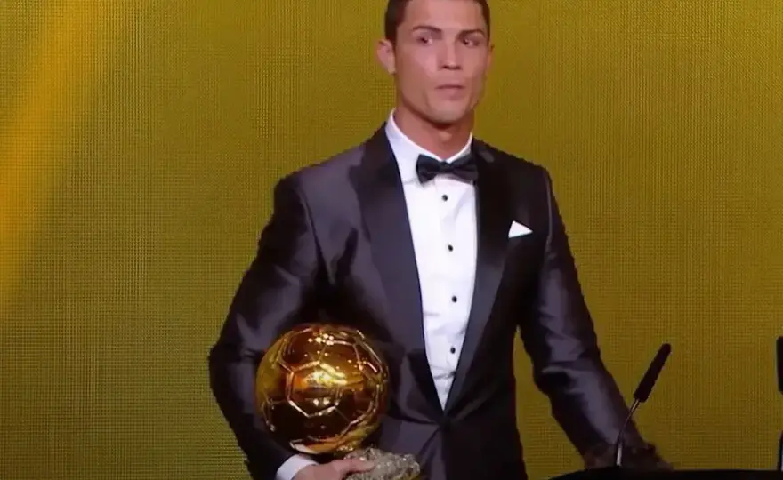 Ile Złotych Piłek ma Ronaldo? Prawda o jego rekordzie!