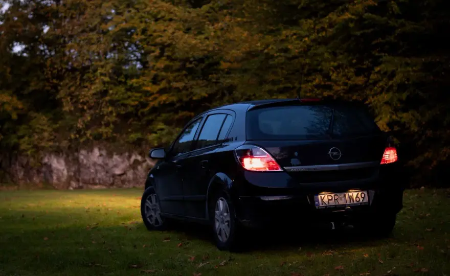 Opel Astra H 1.6 benzyna - Czy warto? Opinie, spalanie i usterki