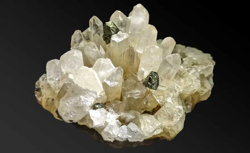 Quarz - Warum dieses Mineral weit mehr als nur ein Schmuckstein ist