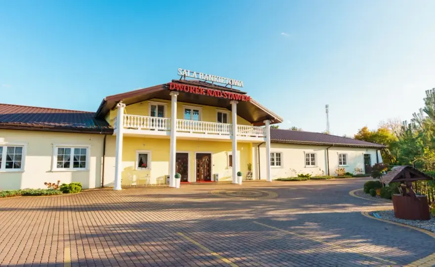 Dworek nad Stawem Ostrów Mazowiecka - idealne miejsce na eventy i wypoczynek