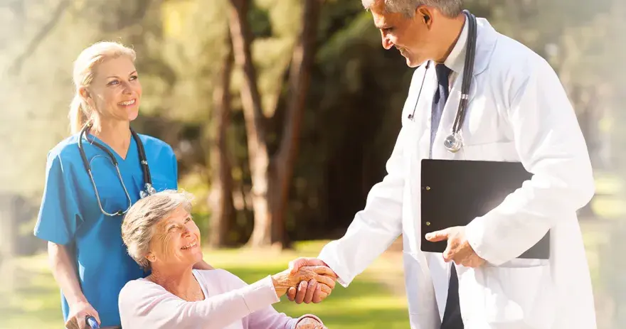 Geriatria - co to jest, kiedy pomoże seniorowi? Przewodnik